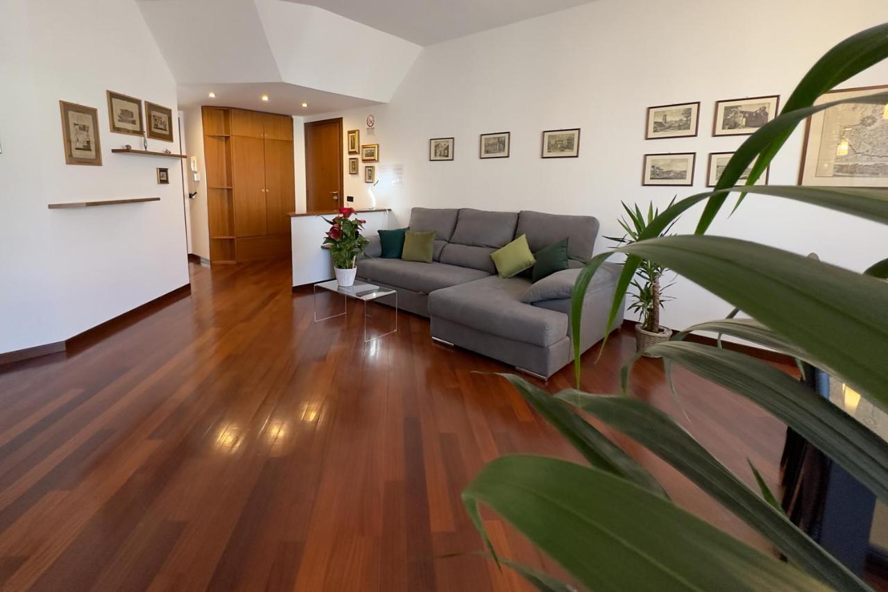 Emeraldway - Bellissimo Appartamento In Zona Sempione-Tre Torri Milano Eksteriør bilde