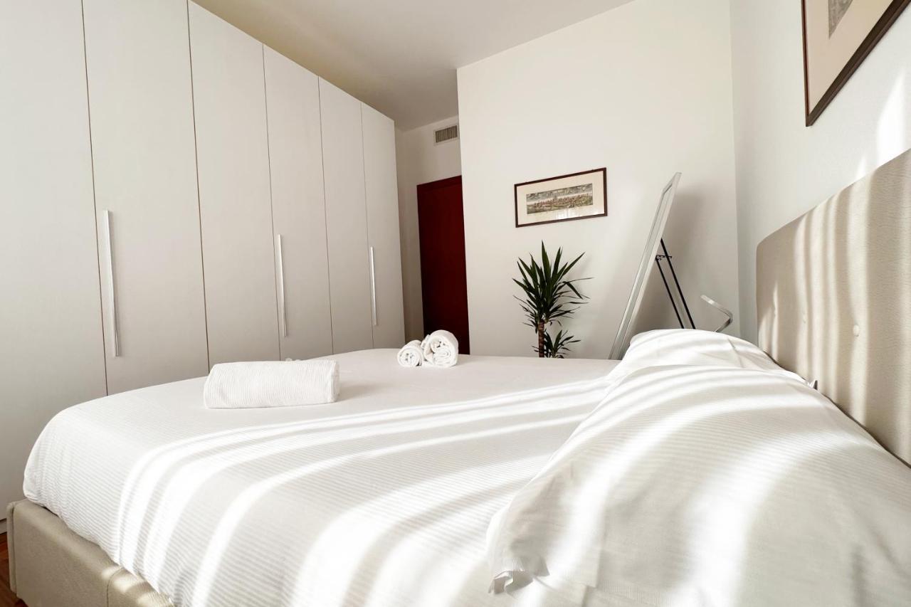 Emeraldway - Bellissimo Appartamento In Zona Sempione-Tre Torri Milano Eksteriør bilde